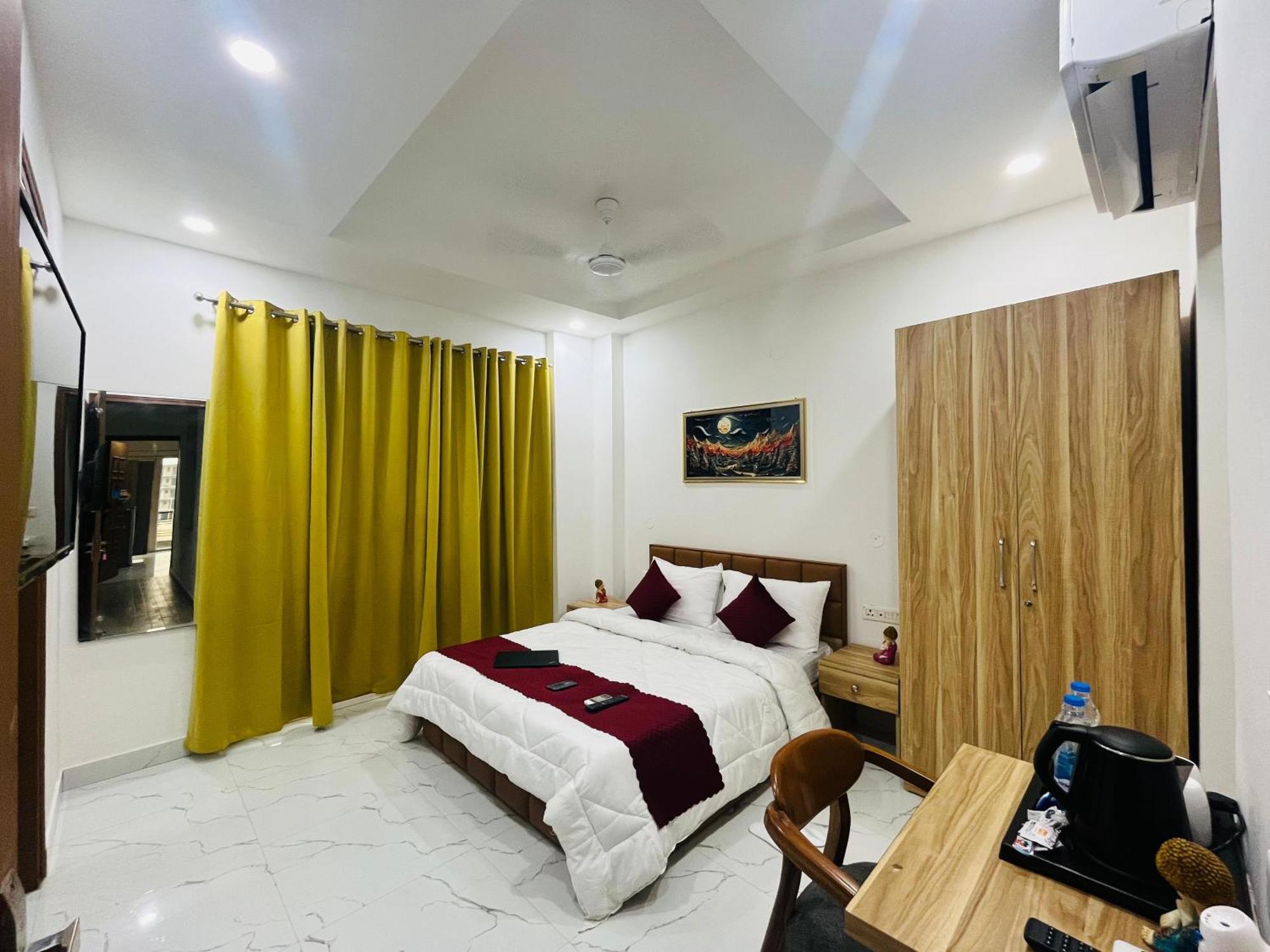 The Lodgers Studio Apartment Infront Of Artemis Hospital Gurugram Gurgaon Zewnętrze zdjęcie