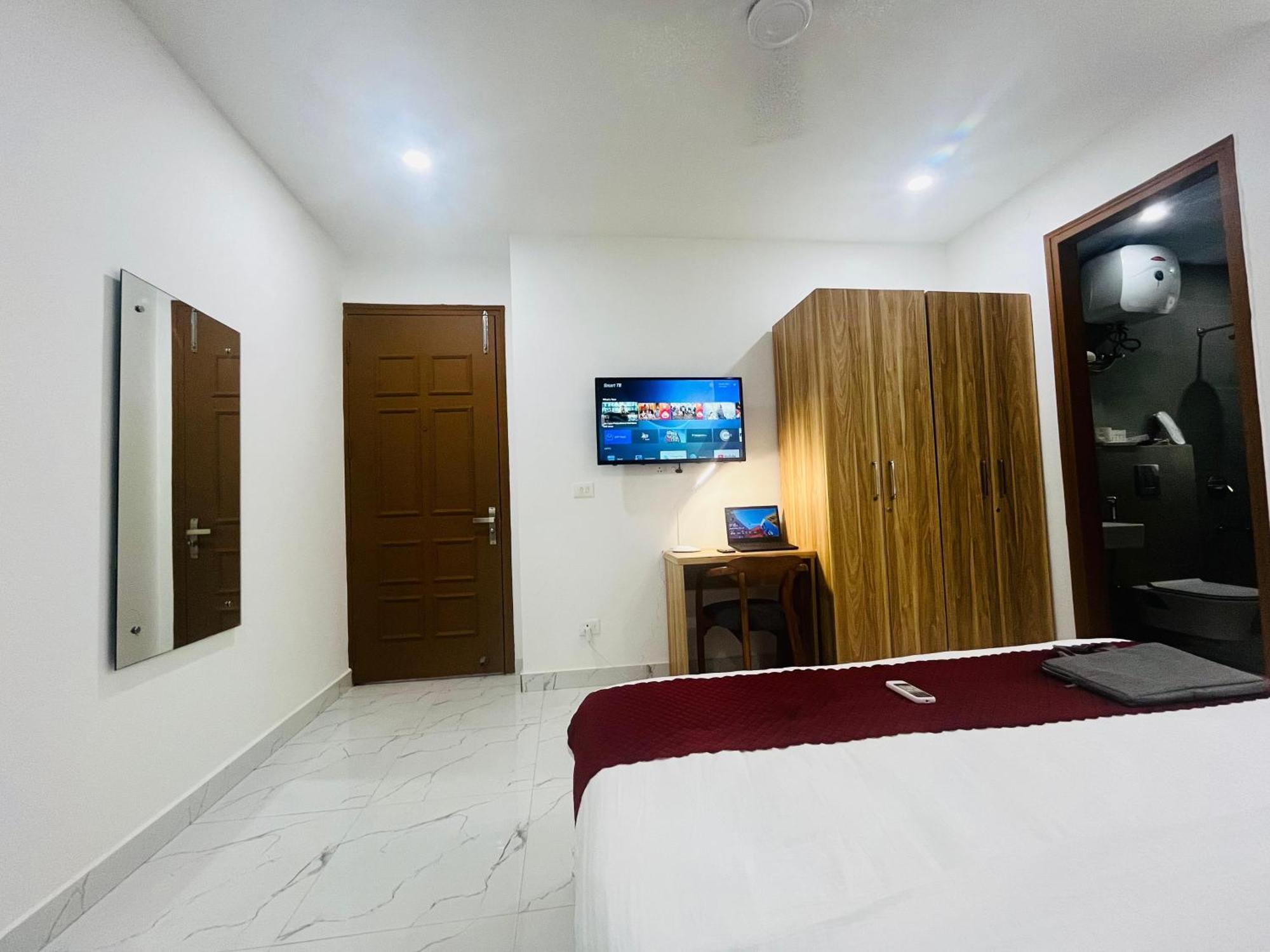 The Lodgers Studio Apartment Infront Of Artemis Hospital Gurugram Gurgaon Zewnętrze zdjęcie