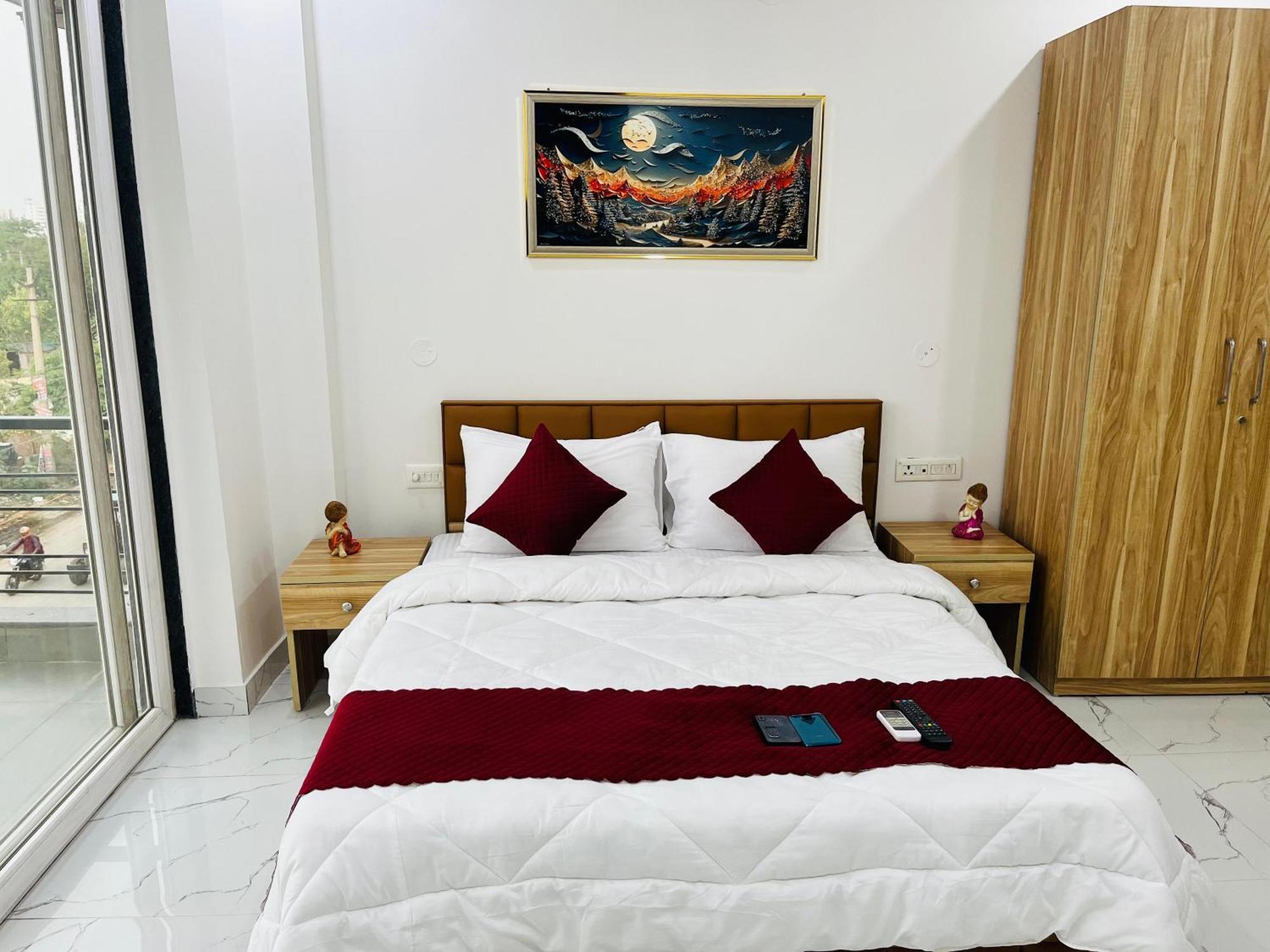 The Lodgers Studio Apartment Infront Of Artemis Hospital Gurugram Gurgaon Zewnętrze zdjęcie