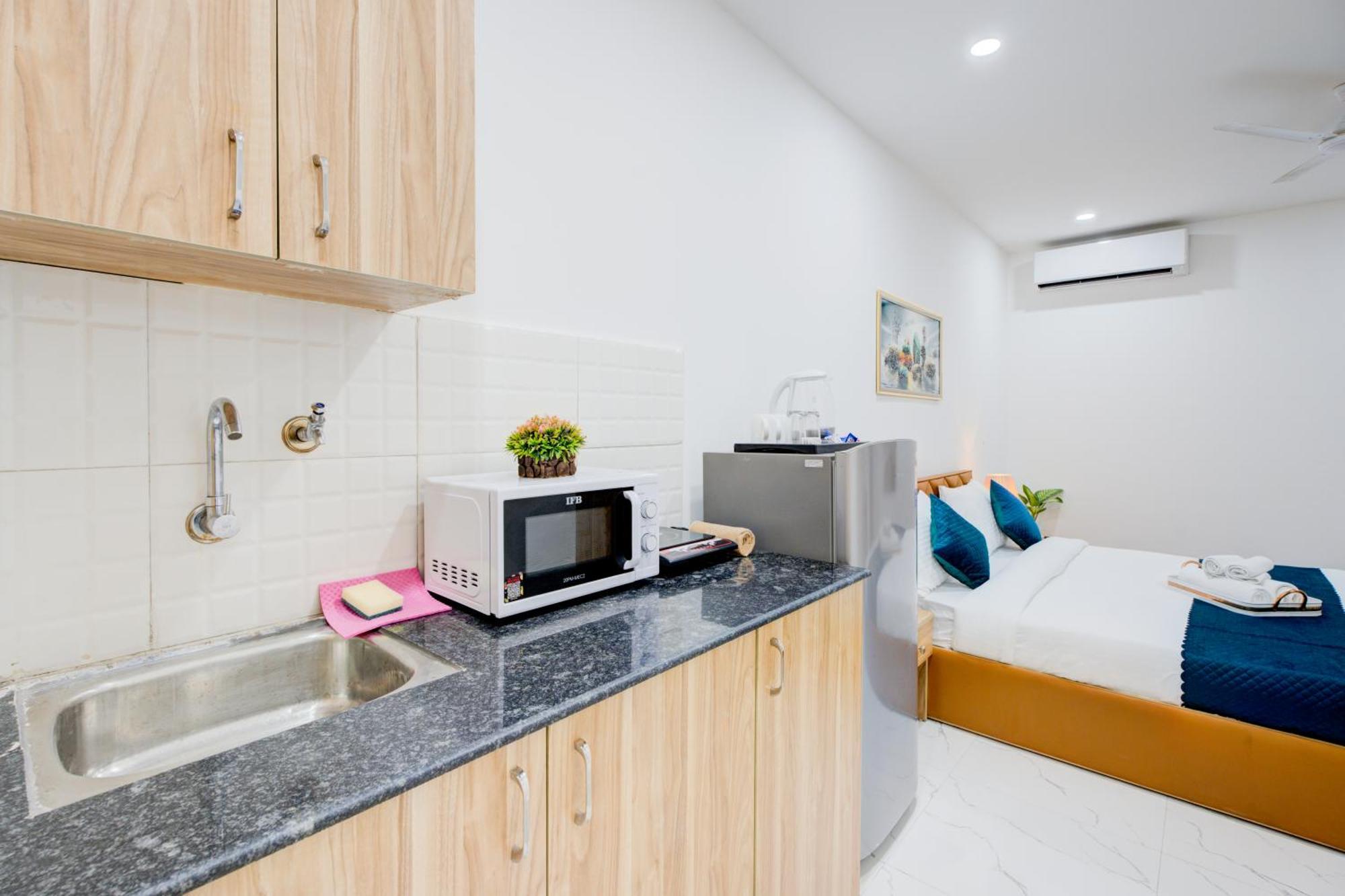 The Lodgers Studio Apartment Infront Of Artemis Hospital Gurugram Gurgaon Zewnętrze zdjęcie